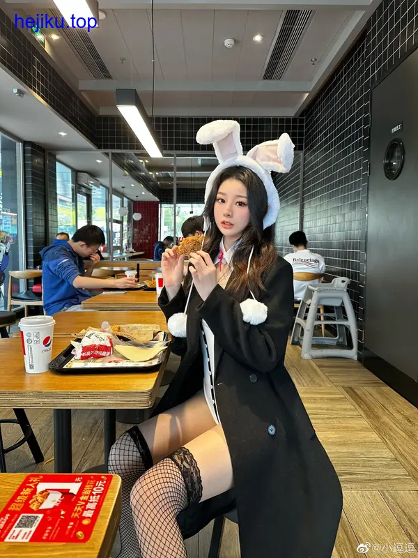 图片[5]-是小逗逗 – 全套微密圈套图&视频合集[6套-2024.9]-合集库