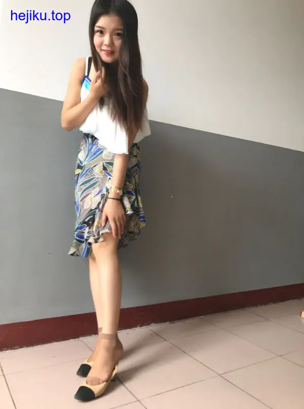 学妹校园寝室丝短袜美脚全套42期，大小8.38G-合集库