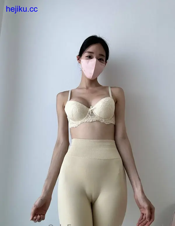 Evelyn – VVVIP合集&视频[5套-2024.8]-合集库